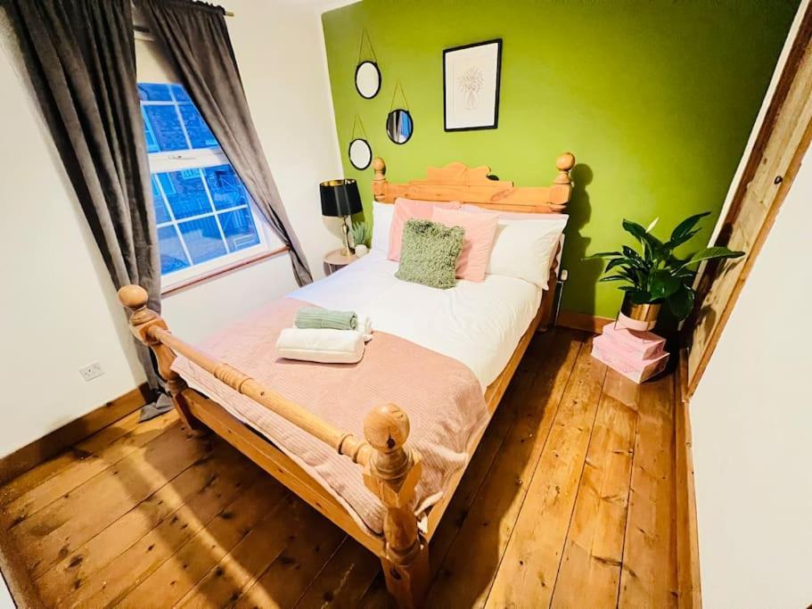 Cosy Cottage In Central Reading Free Parking & Fast Wifi Eksteriør billede