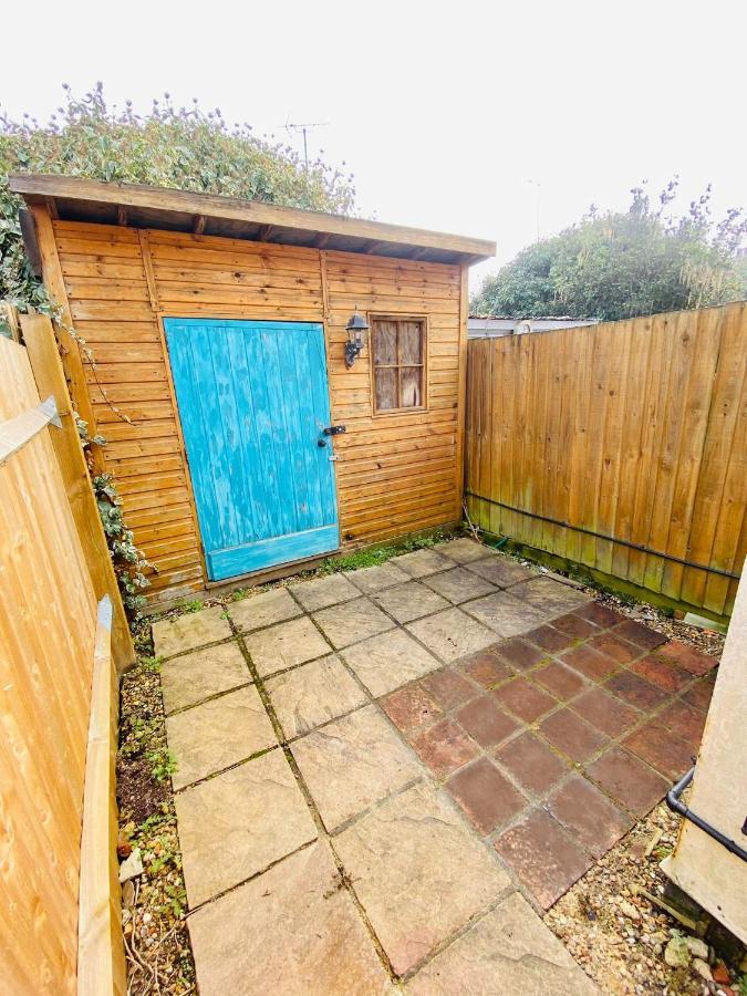Cosy Cottage In Central Reading Free Parking & Fast Wifi Eksteriør billede
